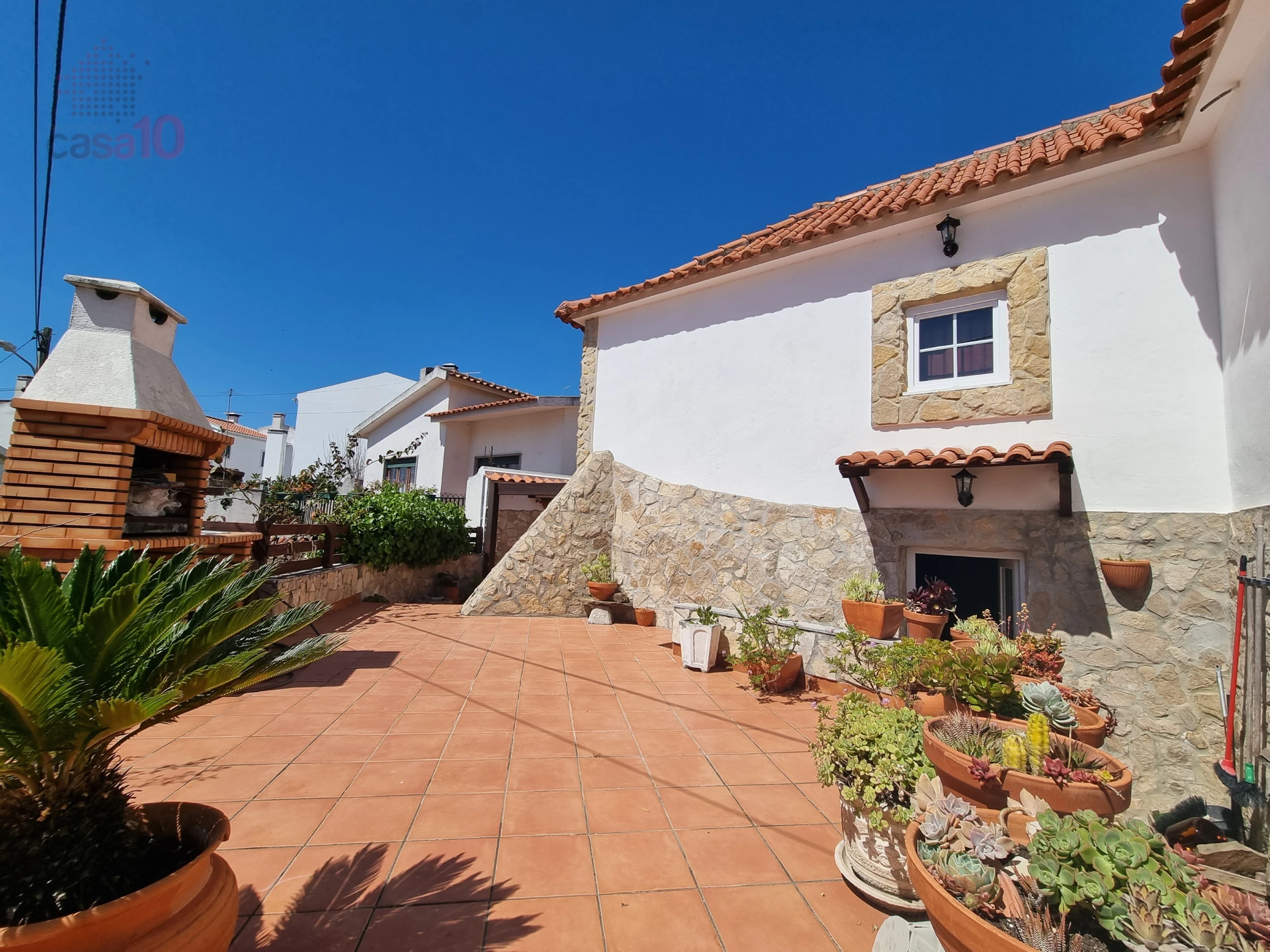 EXCELLENT 3+1 BEDROOM VILLA FOR SALE IN TOLEDO, VIMEIRO, LOURINHÃ